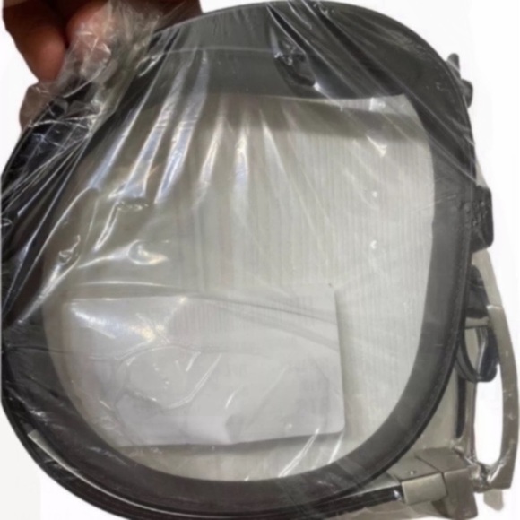 Nordstrom Boy's Kid's Black Brown Faux Leather Reversible Belt US Waist Size 26 - Picture 5 of 9